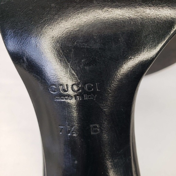 GUCCI Size 7.5 Black Leather Ankle Strap Heel Logo Plate Open Toe Sandals Shoes - Picture 8 of 13